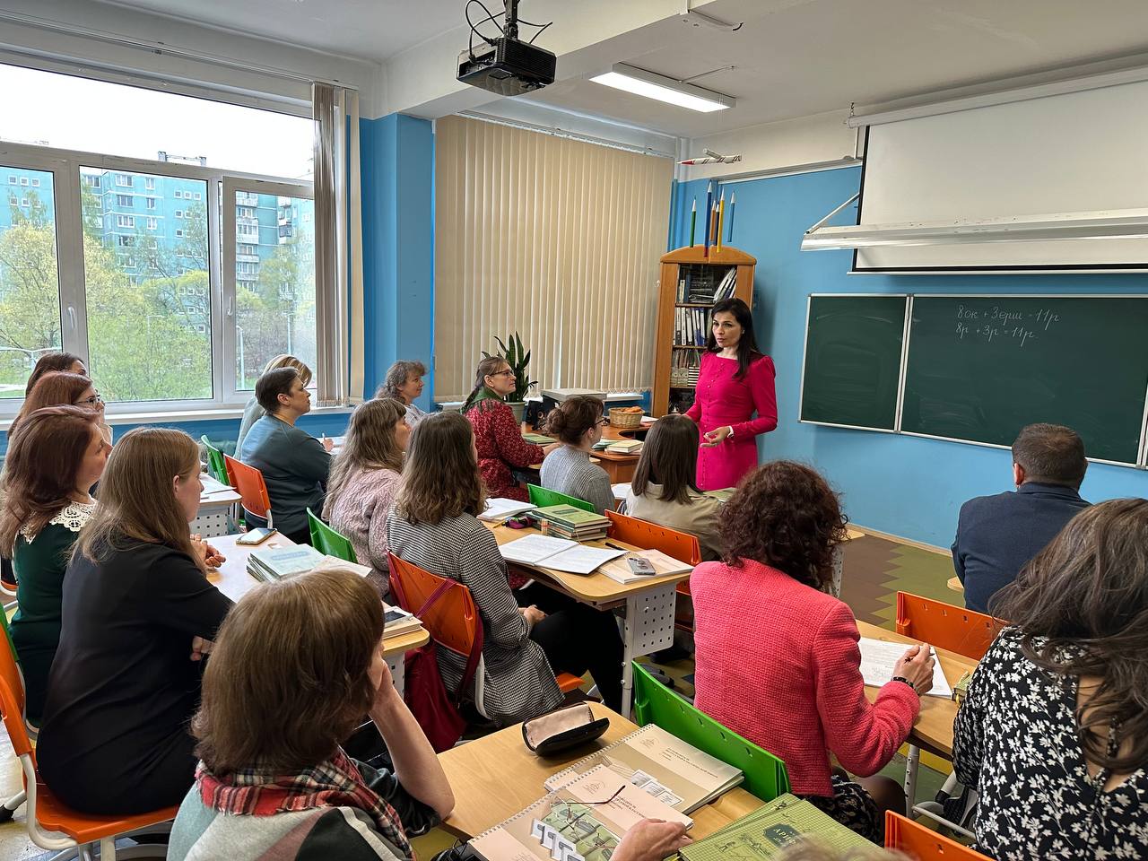 photo 5348194960786183643 y