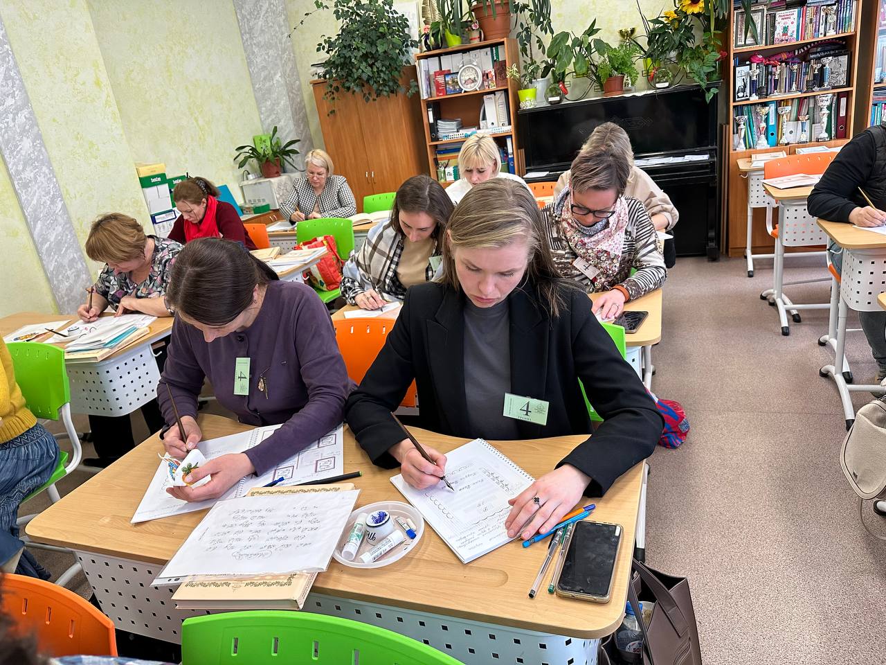 photo 5348194960786183746 y