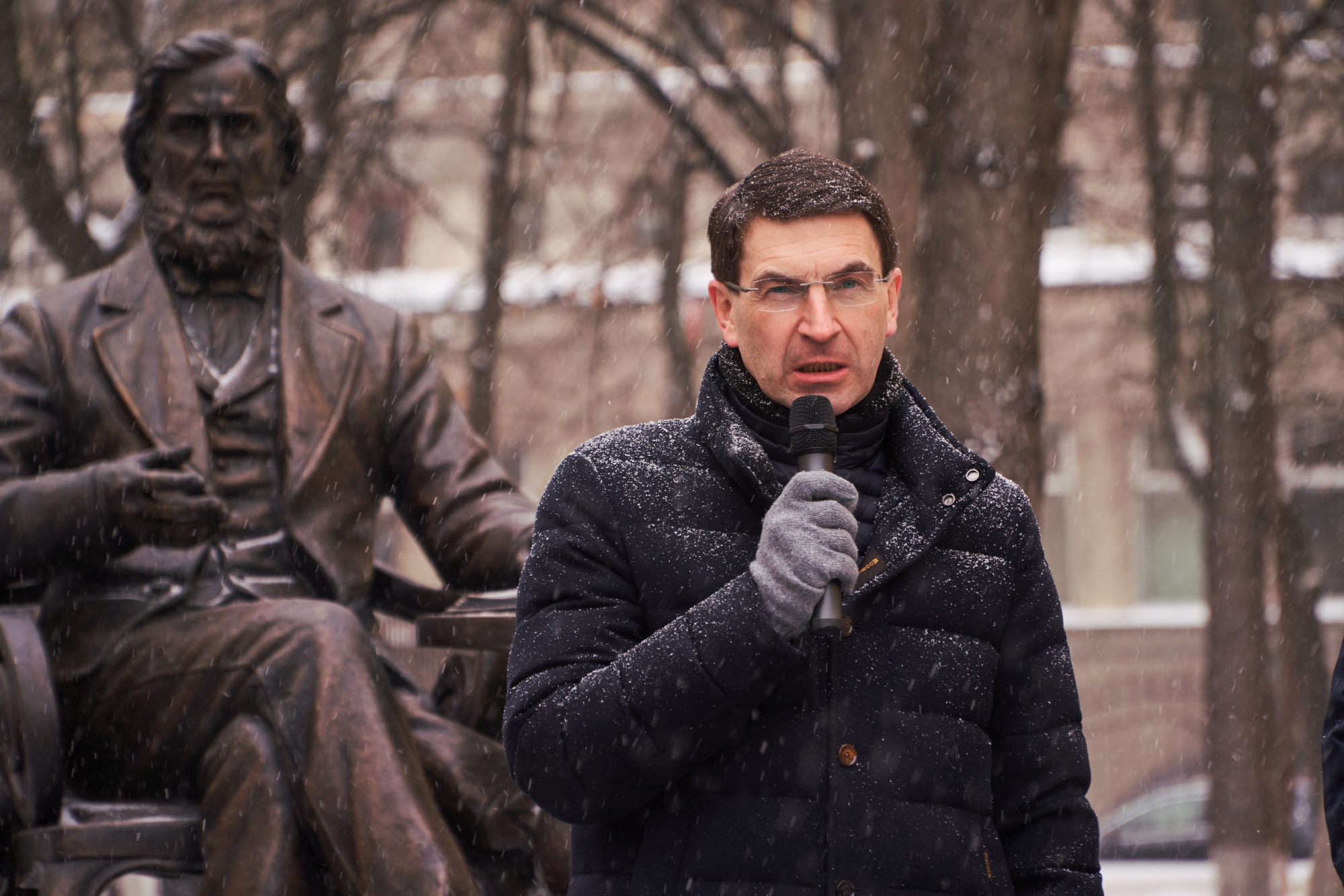 b59f3be71a2b990fef78 2000x