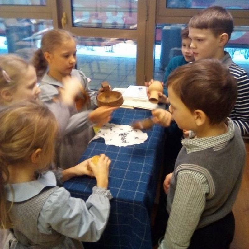 1 класс. Уроки № 3, 8, 11 по Первой после Азбуки книге для чтения