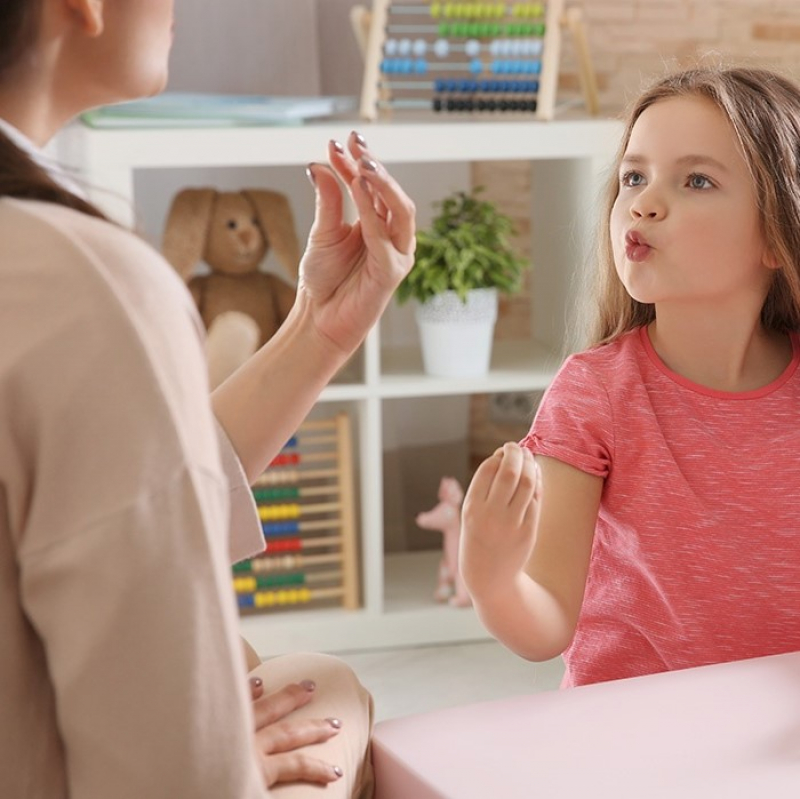 О. Азова — Как выбрать хорошего логопеда